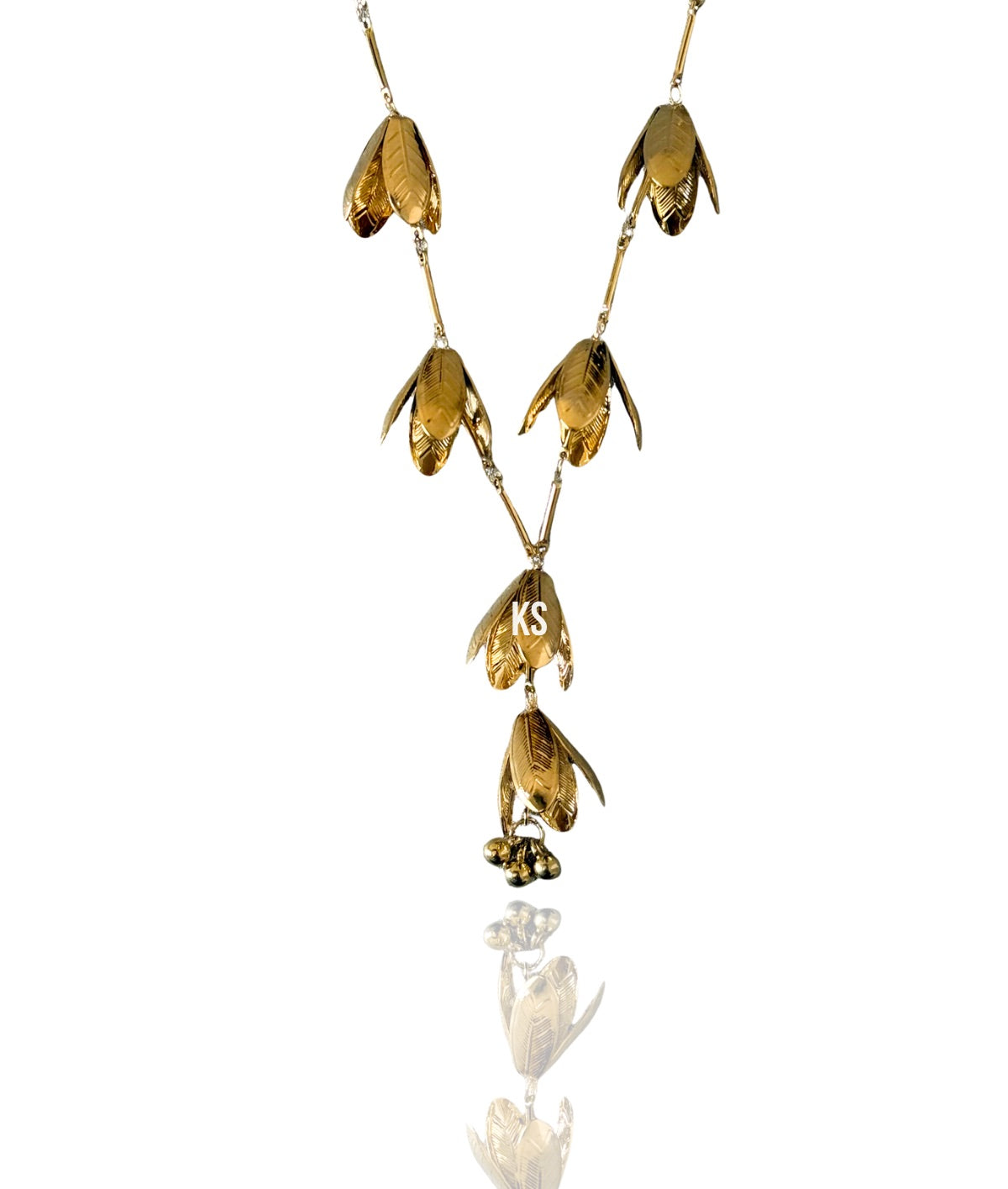 COLLAR CORAZÓN SALADO