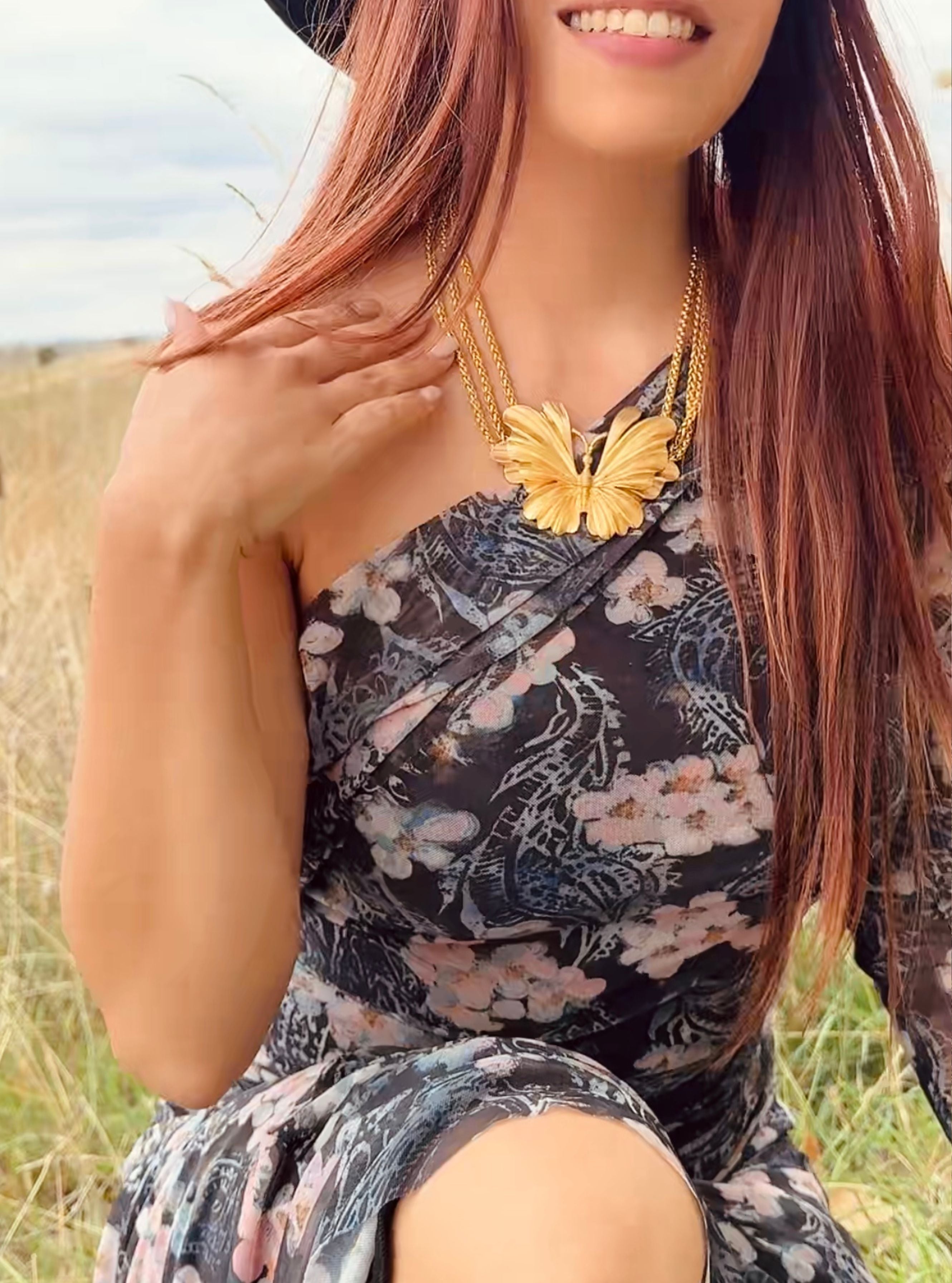 COLLAR ALETEO