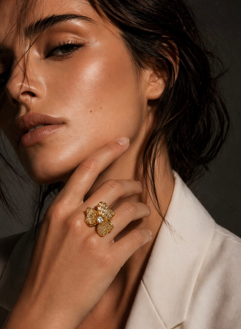 Anillo pétalos ajustable