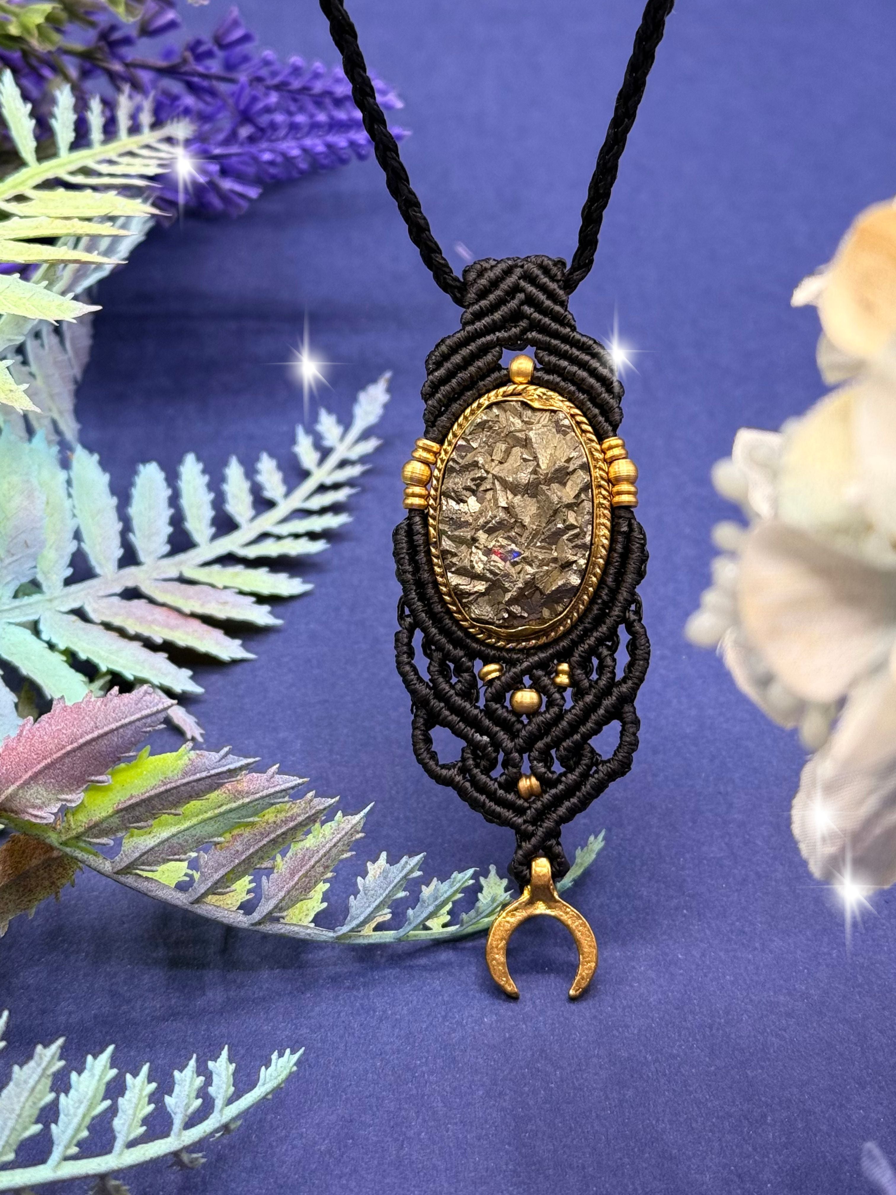 COLLAR PIRITA MACRAMÉ