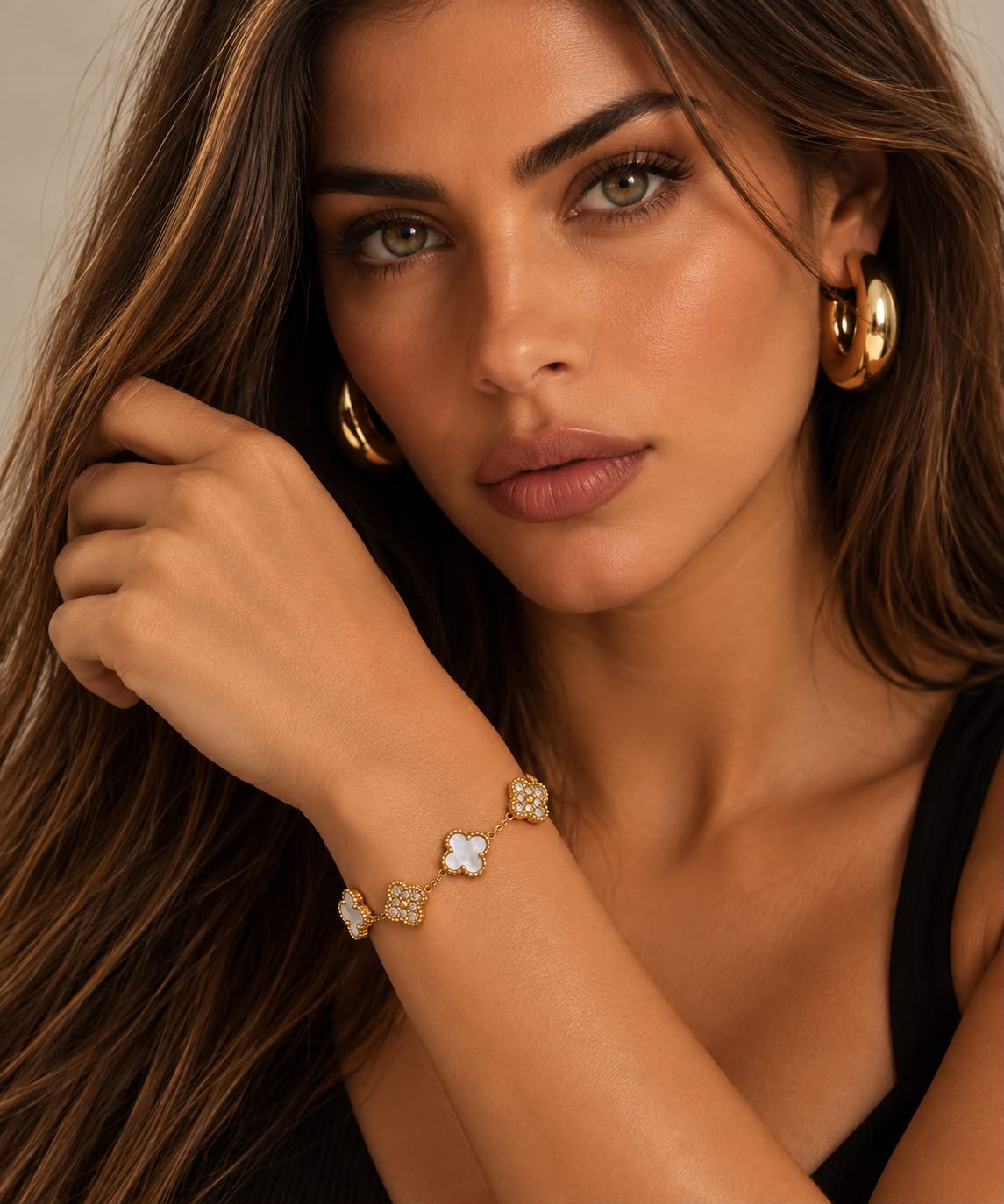 Pulsera trébol blanca