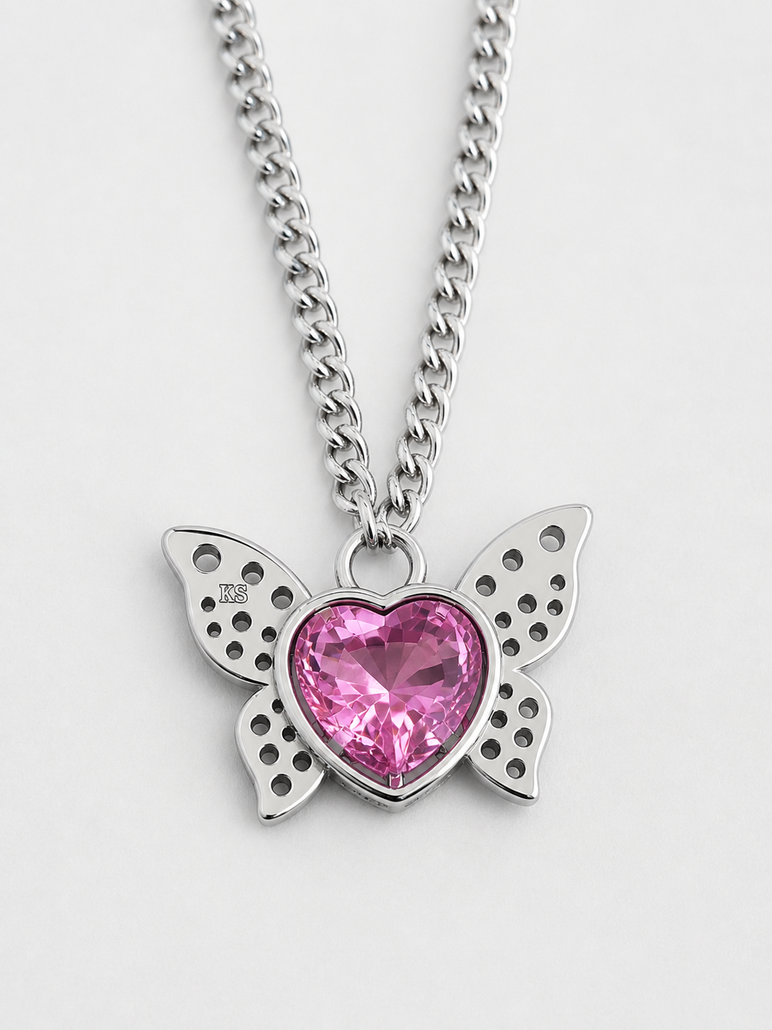 Collar eternal