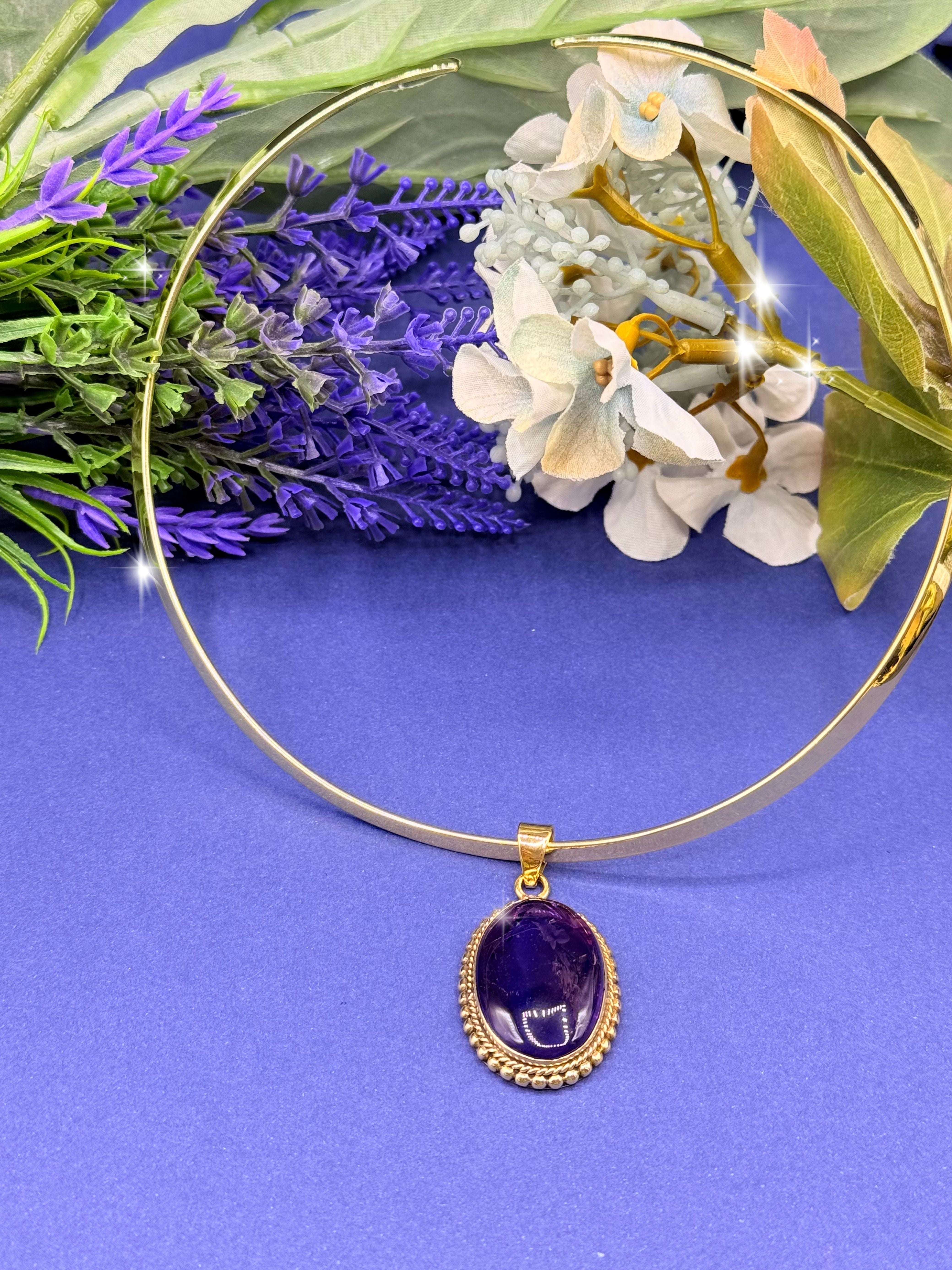 COLLAR AMATISTA