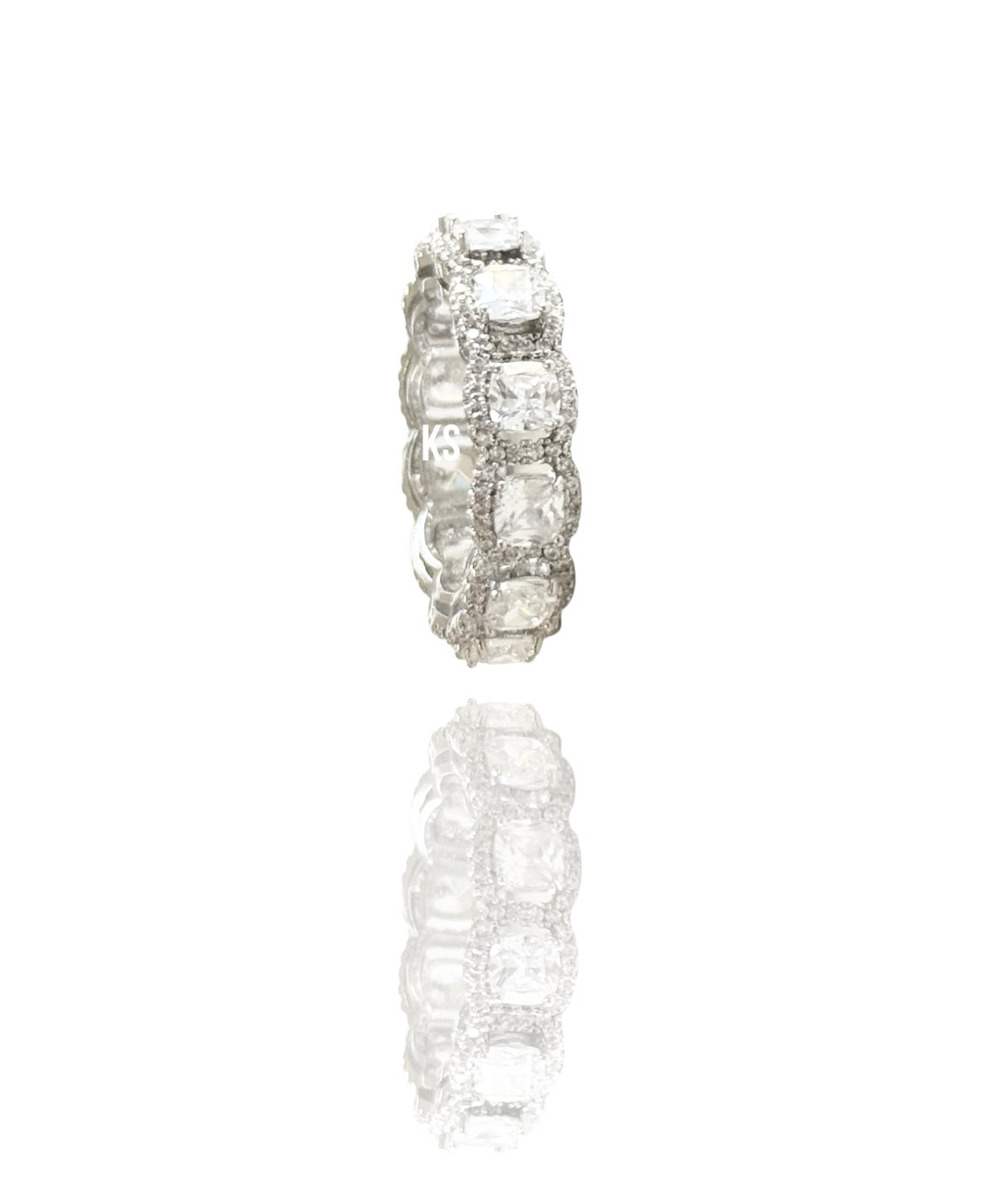 ANILLO QUEEN